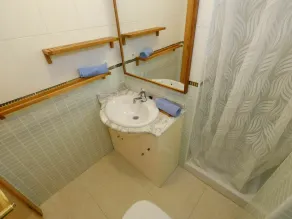 Apartment i Ulldecona med 2 sovrum som kan rymma 4 - Image 3