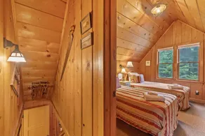 Rivers Resort Cabin #9 - Image 4
