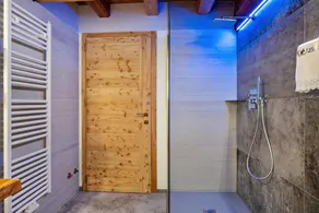Apartment 'Whisper of the Stream' with Mountain View, Shared Garden and Wi-Fi - Image 5