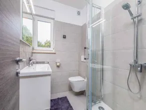 Villa with pool, gym and sauna - Image 4