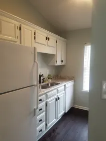 Condo in walking distance to the Wells Fargo Golf Tournament! - Image 3