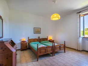 Cosy apartment in villa for 5 people with pool, WIFI, TV, terrace, pets allowed and panoramic view - Image 5