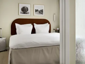 One Bedroom Apartment for 4 in Inner Courtyard - Image 3