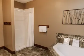 Adventure Awaits Suite: Luxury, Lodge Suite in Amish Country, Ohio. - Image 4