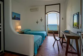Incantevole Villa, con piscina privata e incantevoli viste sull'Etna Vulcano - Image 4