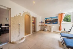 Cozy Apartment \"Haus Hubertus - FeWo 5\" with Wi-Fi - Image 4