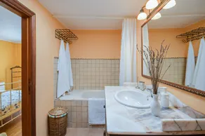 Superbe villa Casa Concha avec vue sur la montagne, vue sur la mer, Wi-Fi, jardin - Image 3