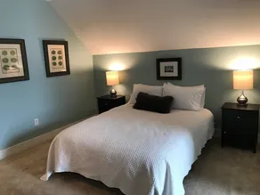 Intimes Tiefland Carriage House mit wunderschönen Terminen! - Image 3