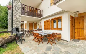 Cozy Apartment In Ayas With Kitchenette - Image 3
