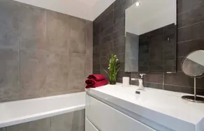 NO PRESTIGIOSO BOULEVARD ANDRASSY- RESERVAS FLEXIVEIS COM DATAS DE REEMBOLSO - Image 2