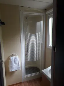Mobile home in an old farmhouse on 3.5 ha - Image 3