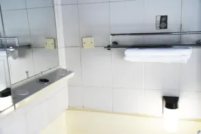 Jamia Central Hotel - Image 3