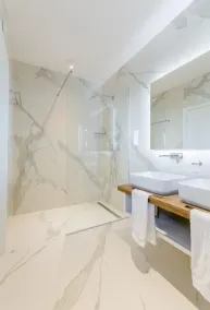 Alluring Sutivan Villa | 3 Bedrooms | Villa Tranquil Brac - Image 2