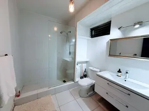 Opp Sea, Beach, Restaurants 5b - 2bed 2 bath 5B Hastings Tower - Image 3