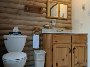 Smith Rock Chalets - Image 5