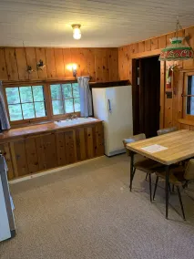 CABIN # 5 (Loon) Gemütliche und komfortable 1-Zimmer-Kabine mit schöner Aussicht auf den See! - Image 5