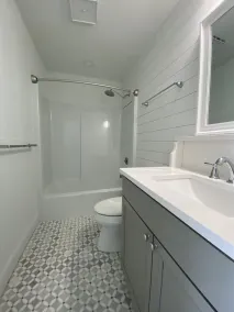 Renovated Home with Heated Pool 3 Bed/2 Bath - Sleeps 6 - Image 2