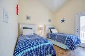 5 Bdr. House in Ocean Front Resort - steps from the Beach - Image 4