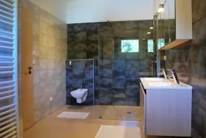Villa, privat swimmingpool, terrasser, skovbevokset have, stor ro, syd for Frankrig - Image 4