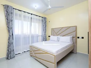 Radium Residences View Palace Apartment - Image 4