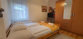 Holiday home with wifi and nice garden - Image 4