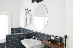 Beautiful, meticulously restored 1908 home. - Image 2