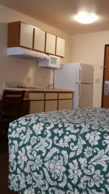 Stay Lodge Thomasville NC - Image 5