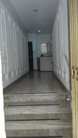 Cozy studio apartment, one block from the beach, with ocean views. - Image 2