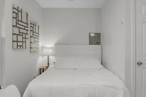 Cozy Private Studio - Close To It All! - Image 4