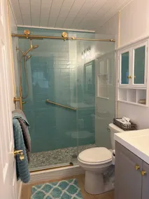 Waterfront single home rental with private lanai, heated pool, and hot tub! - Image 3