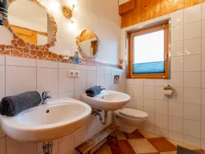Zwei Chalets, Sauna und fantastischem Bergpanorama - Image 5