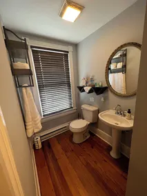 Eddie's Place - Image 2