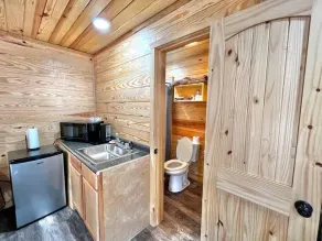 Grenada Lake Resort Cabin # 4 - Image 3