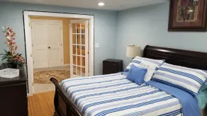 Beautiful 1BR Walkout Fenced & Gated Villa - Image 4