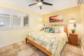 Ocean Front, Ground Level 1 Bedroom with King, Sleeps 4, with Cold AC - Image 5