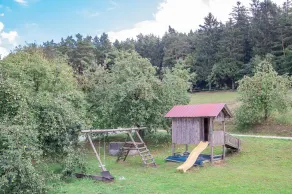 Liebevolle Ferienwohnung mit Terrasse auf Ferienbauernhof - Image 3