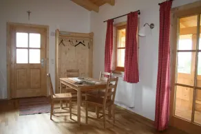 Vacation apartment Kaiserblick with 2 separate bedrooms, 3 adults and 1 child - Image 3