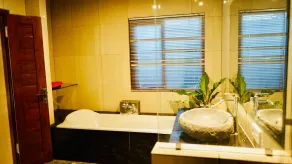 Huge Sparkling Pool~Nestled in Eco Village Nyuh Kuning - Image 2