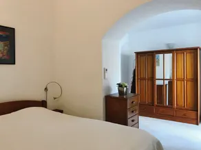 Typisk hus på bjergsiden, havudsigt, privat pool, lukket have - Image 4