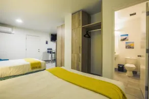 Modern Double Apt - 5mins to Beaches w/ Pool View - Image 5