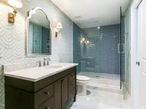 Beachfront Penthouse Condo - Image 2