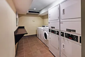 1 Bedroom | Free Breakfast + Fitness Center - Image 4