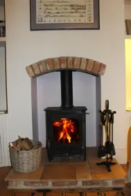 Holiday home with EV Charger. 3 bedrooms & a large garden - Sleeps 6 - Image 3