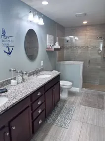 Lovely Louisville home w/pool! 3 bdrm & 3 bath - Image 2