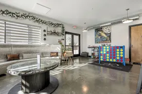 Family staycation suite near Six Flags in The Landing Hub Hotel with onsite activities - Image 4