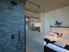 Modern Dalhem Villa With Views - Image 5
