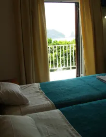 Sea View Studio for 2 to 4 people, near the beach and center - Image 3