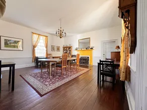 The Sunnyside Sisters Bed and Breakfast, With a Dutch touch. - Image 4