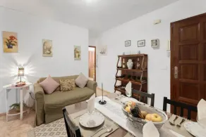2 Bed Island Retreat-Sleeps 4-5 Min Walk To Beach - Image 4