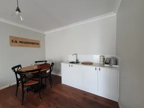 A great place to stay, relax or smell the Roses and enjoy the Southern Highlands - Image 2